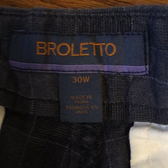 Shorts - Picture 4 of 4